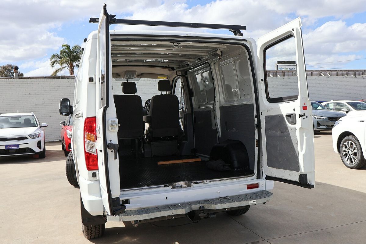2022 LDV V80 SWB Low Roof
