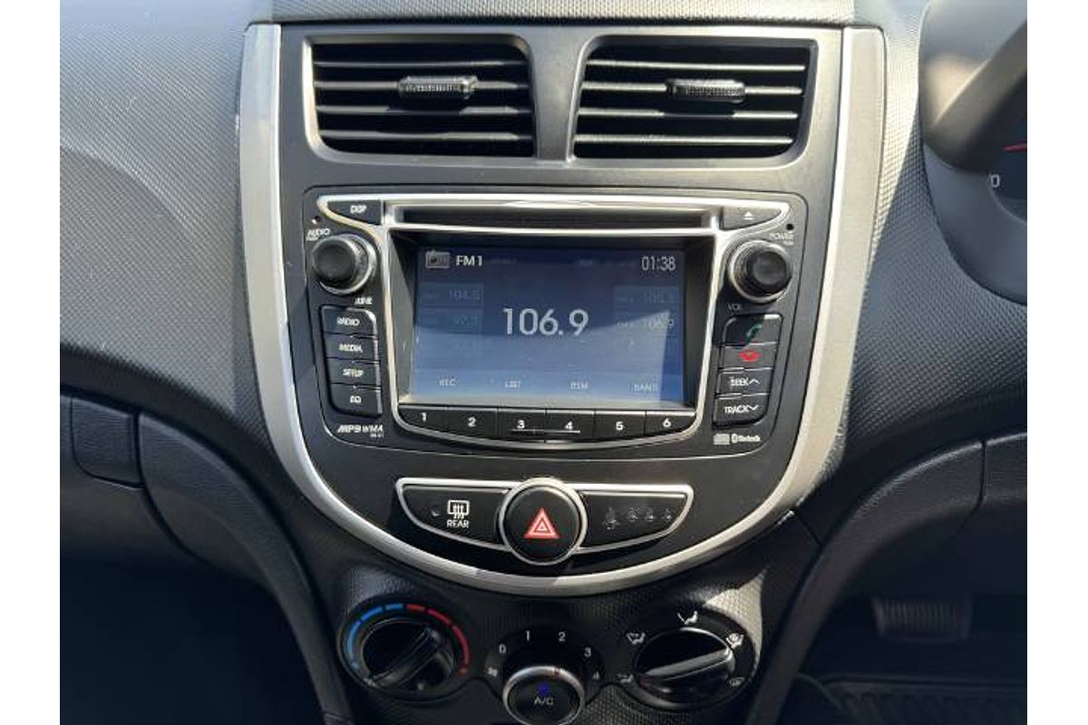 2013 Hyundai Accent Active RB