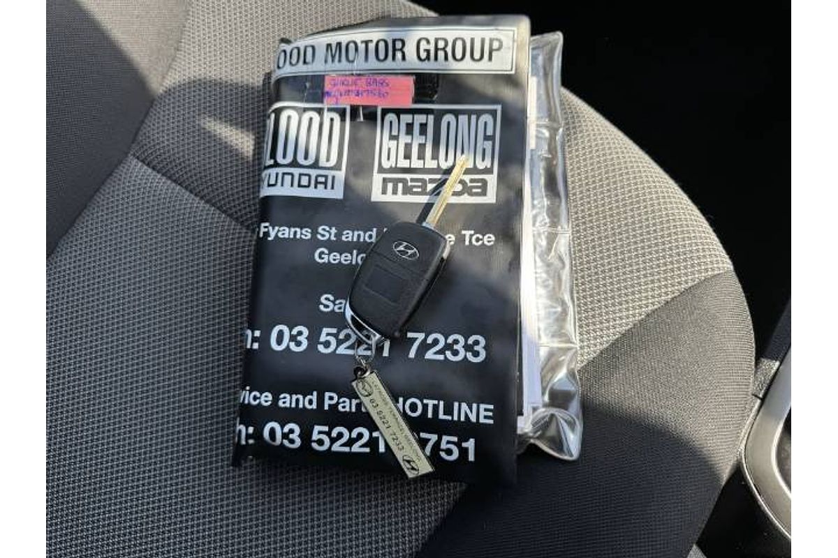 2013 Hyundai Accent Active RB