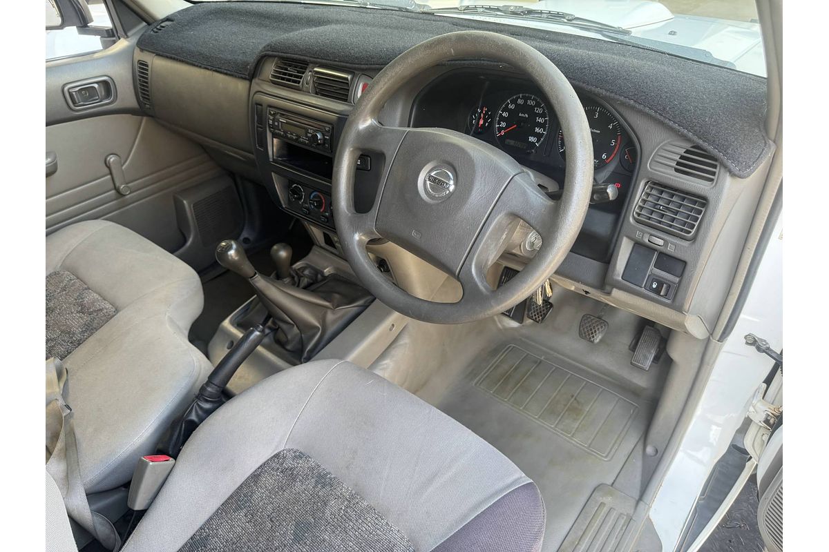 2005 Nissan Patrol DX SINGLE CAB GU II