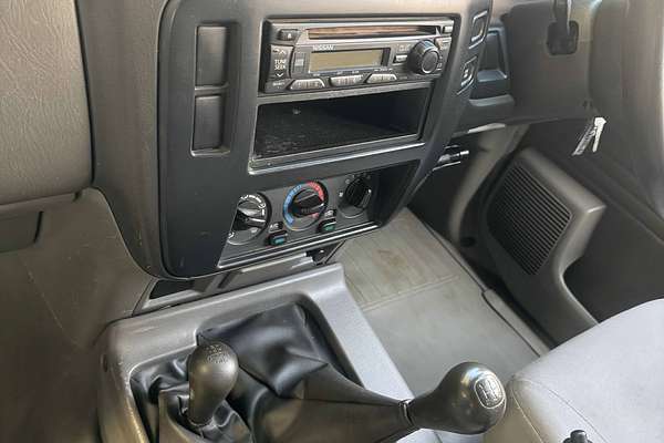 2005 Nissan Patrol DX SINGLE CAB GU II