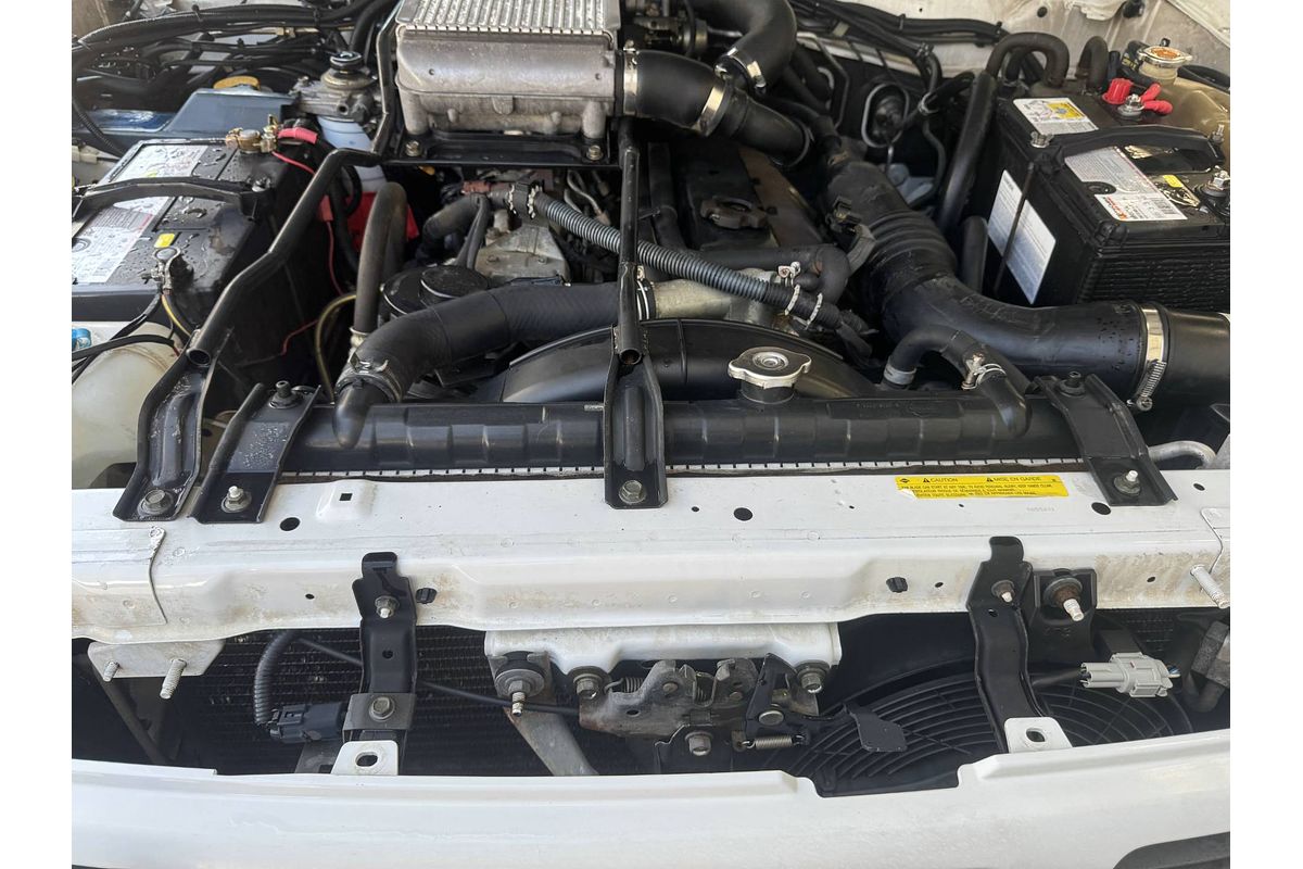 2005 Nissan Patrol DX SINGLE CAB GU II