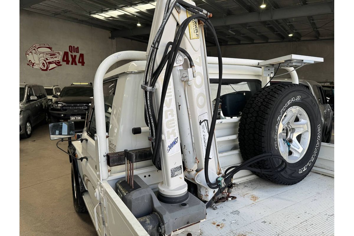 2002 Toyota Landcruiser RV HDJ79R 4X4