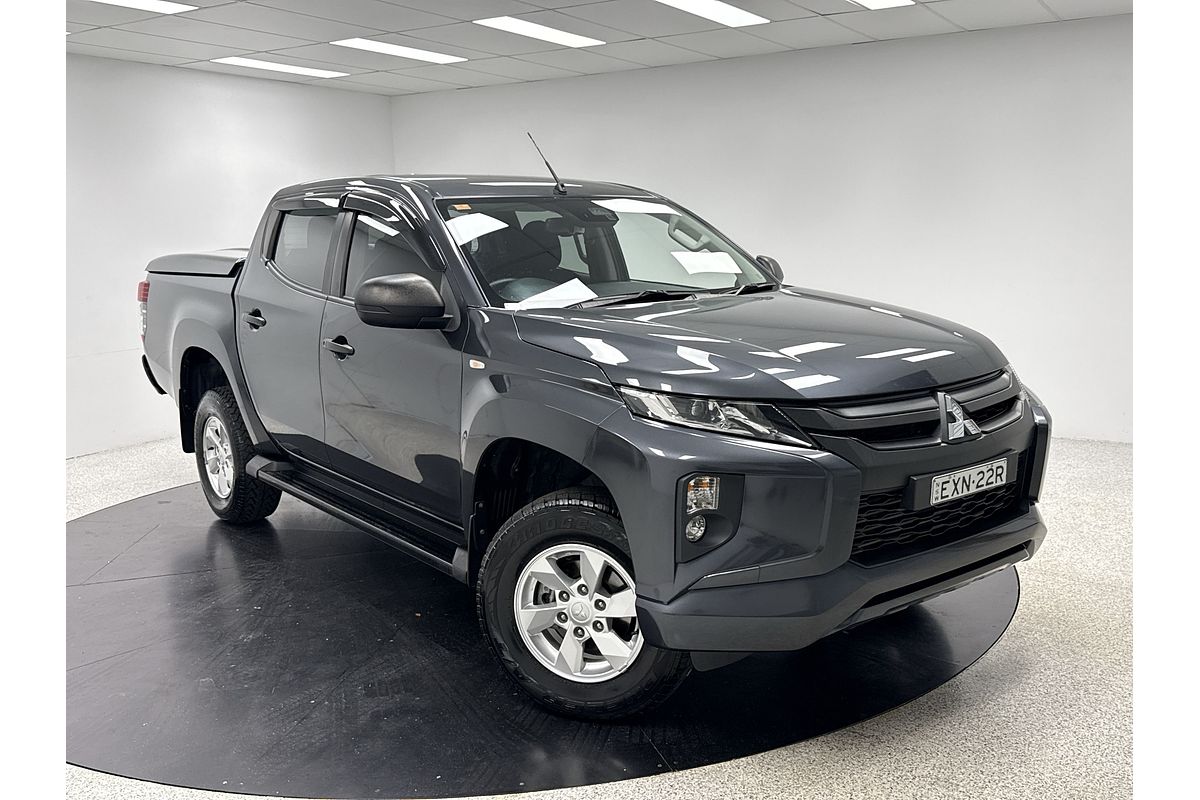 2023 Mitsubishi Triton GLX+ MR 4X4