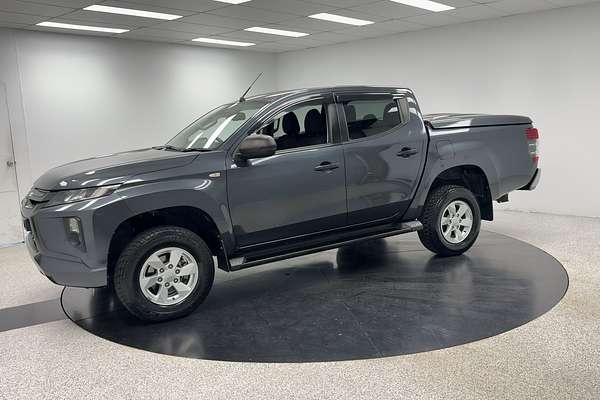 2023 Mitsubishi Triton GLX+ MR 4X4