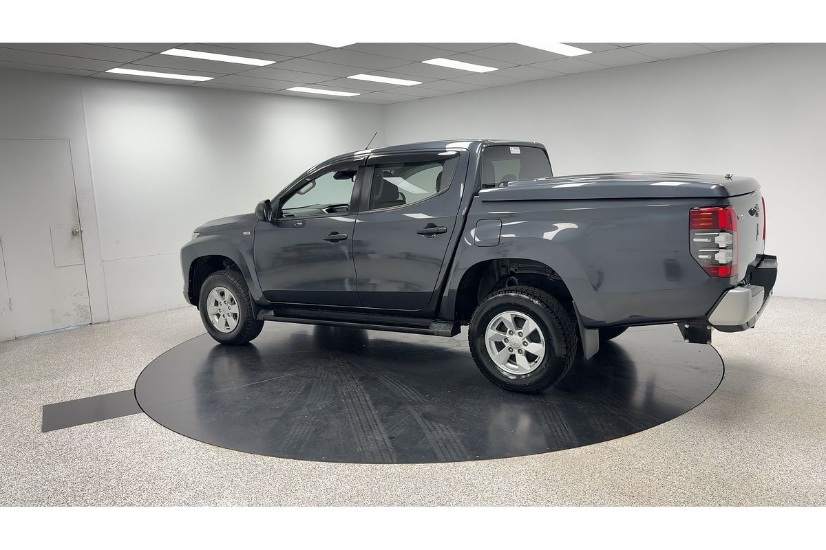 2023 Mitsubishi Triton GLX+ MR 4X4