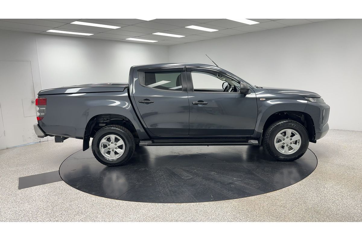 2023 Mitsubishi Triton GLX+ MR 4X4