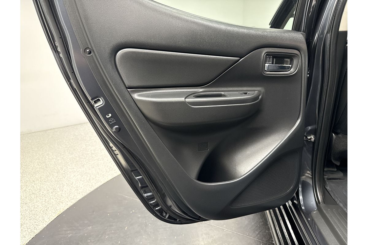 2023 Mitsubishi Triton GLX+ MR 4X4