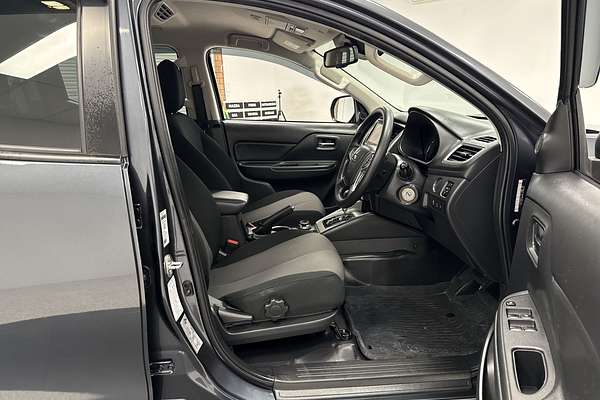 2023 Mitsubishi Triton GLX+ MR 4X4