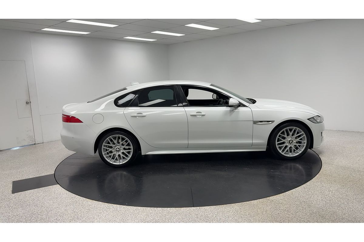 2017 Jaguar XF 25t R-Sport X260