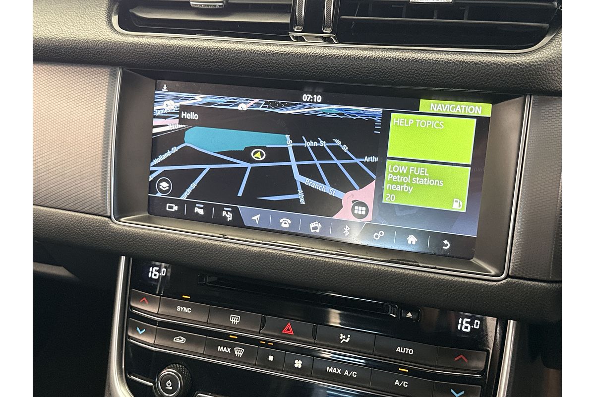 2017 Jaguar XF 25t R-Sport X260