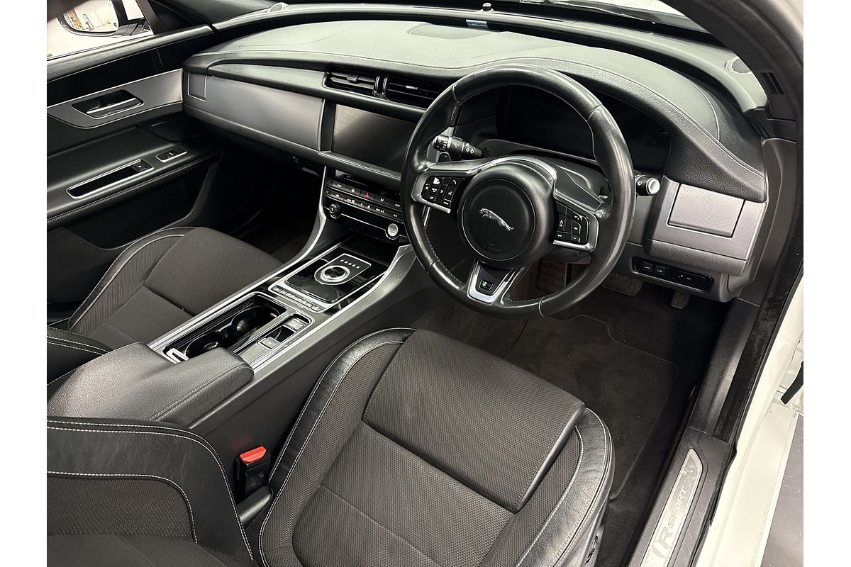 2017 Jaguar XF 25t R-Sport X260