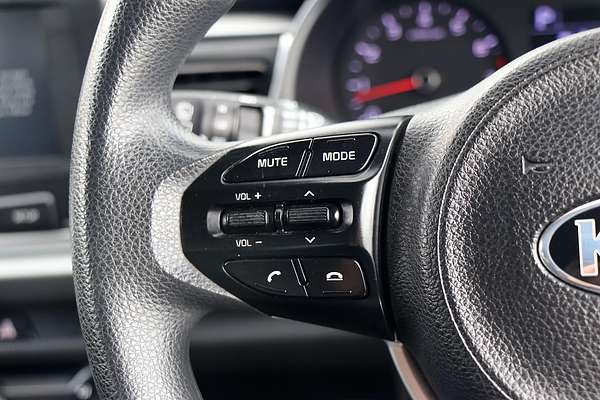 2017 Kia Rio S YB