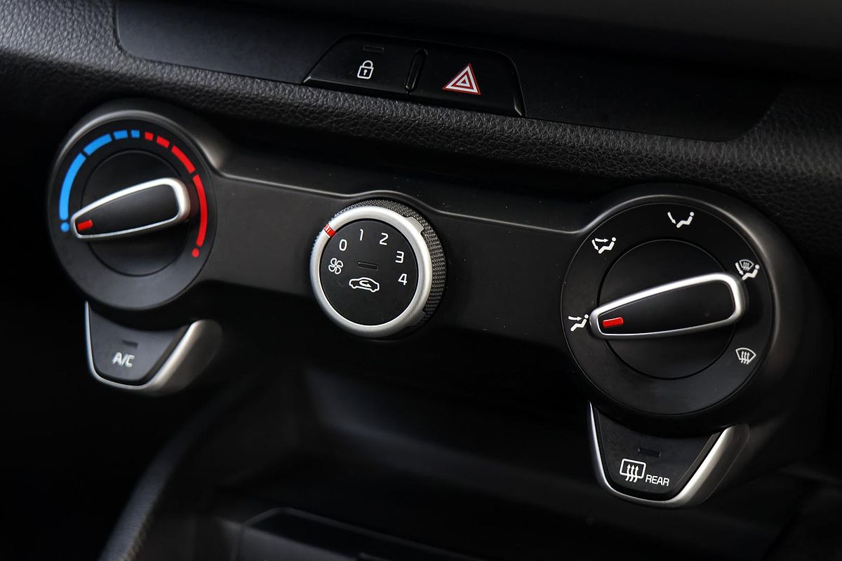 2017 Kia Rio S YB