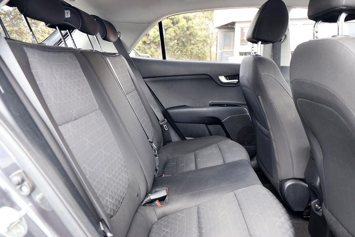 2017 Kia Rio S YB
