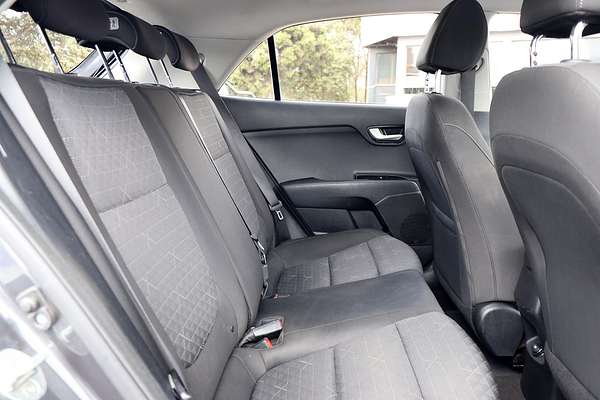 2017 Kia Rio S YB