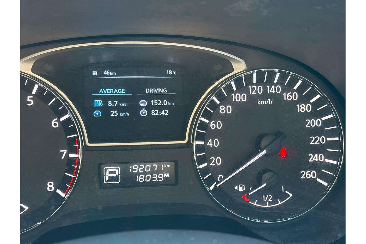 2014 Nissan Pathfinder ST R52