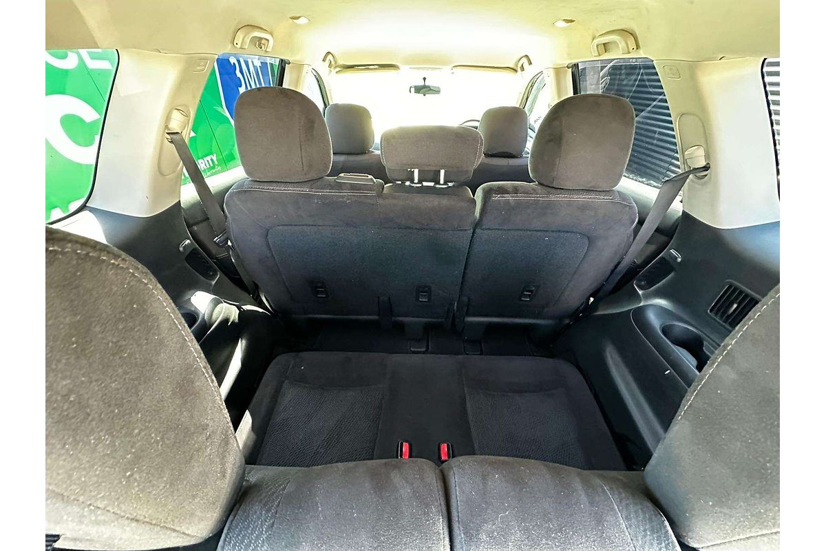 2014 Nissan Pathfinder ST R52
