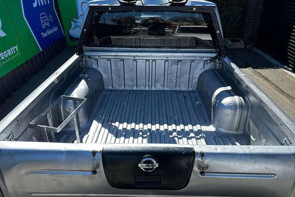 2009 Nissan Navara ST-R D22 4X4
