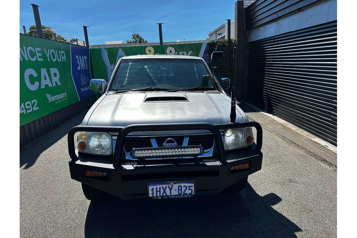 2009 Nissan Navara ST-R D22 4X4
