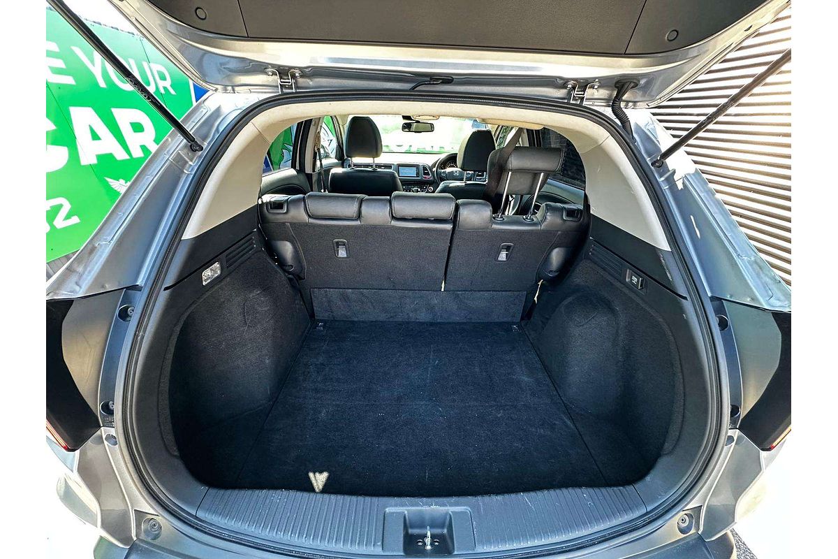 2017 Honda HR-V VTi-L