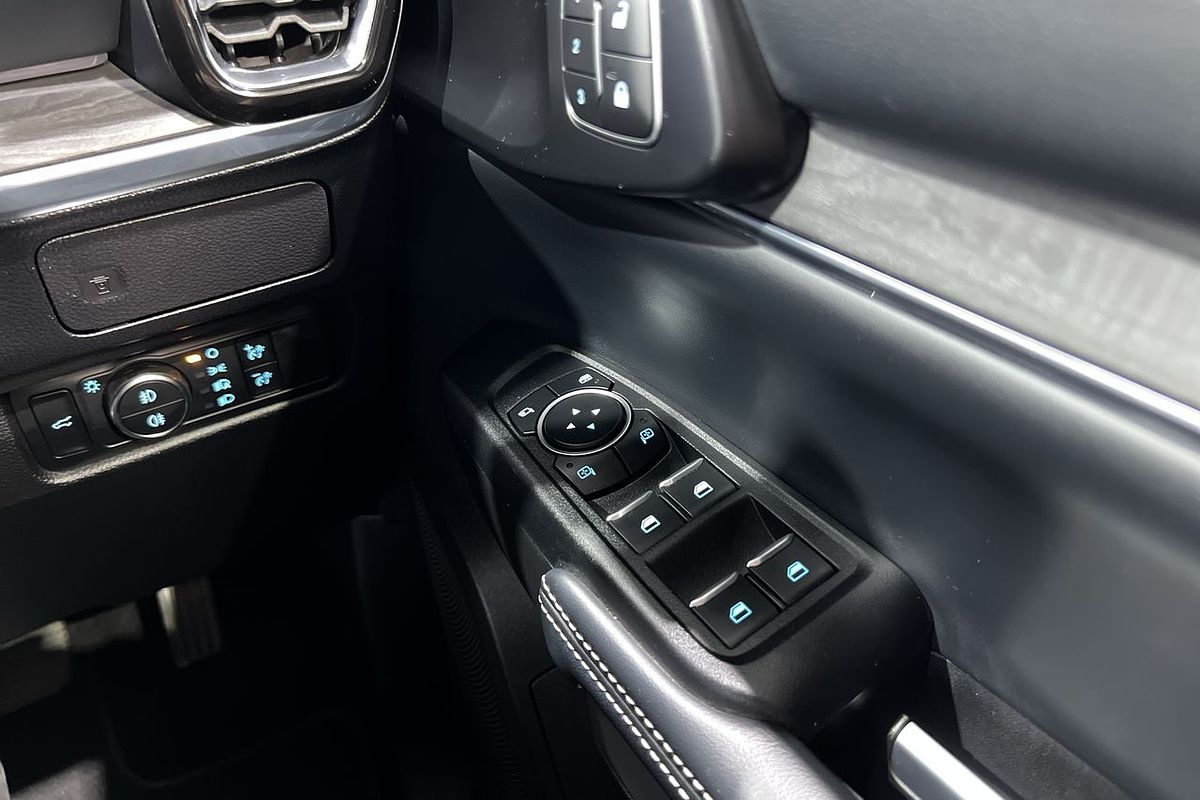 2024 Ford Everest Platinum 3.0L