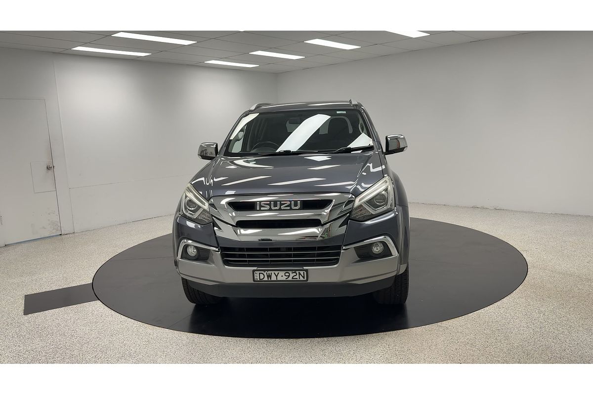 2018 Isuzu MU-X LS-T