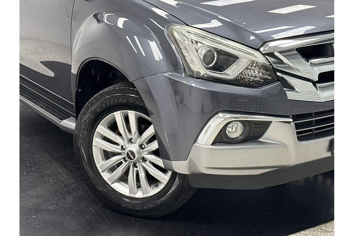 2018 Isuzu MU-X LS-T