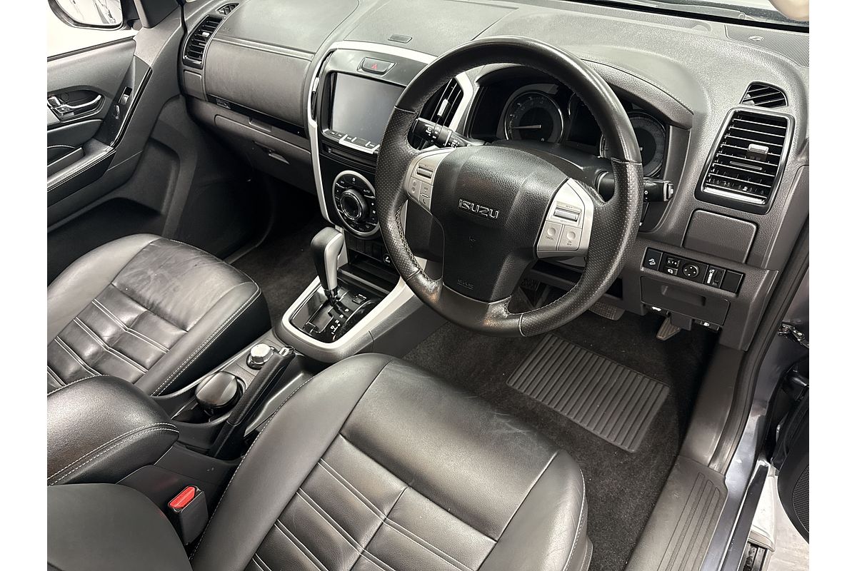 2018 Isuzu MU-X LS-T