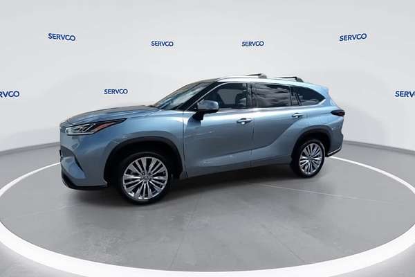 2024 Toyota Highlander Platinum