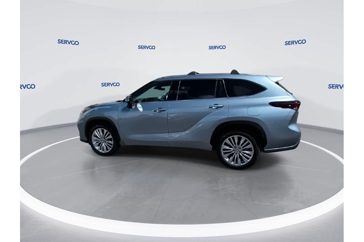 2024 Toyota Highlander Platinum