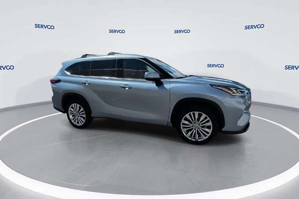 2024 Toyota Highlander Platinum