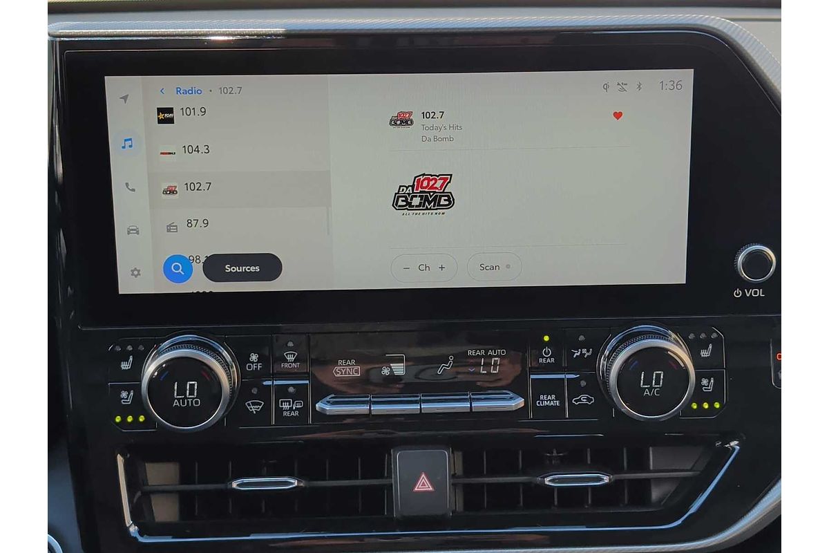 2024 Toyota Highlander Platinum