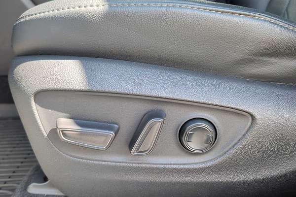 2024 Toyota Highlander Platinum