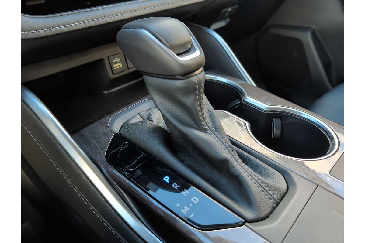 2024 Toyota Highlander Platinum