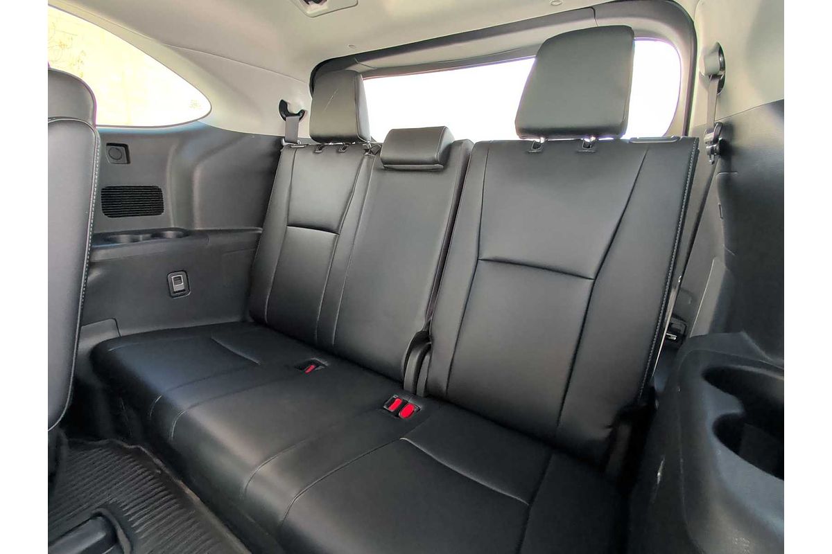 2024 Toyota Highlander Platinum