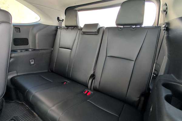 2024 Toyota Highlander Platinum