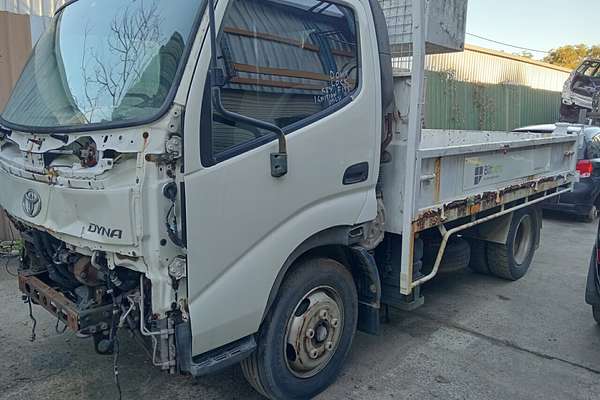 2000 Hino DUTRO 3 Medium VDJ76R 09 Upgrade 4x2
