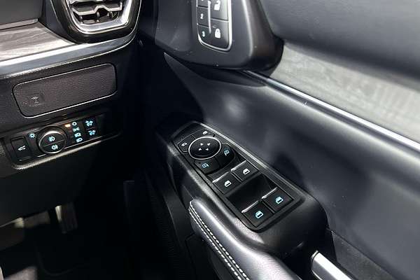 2024 Ford Everest Platinum 3.0L
