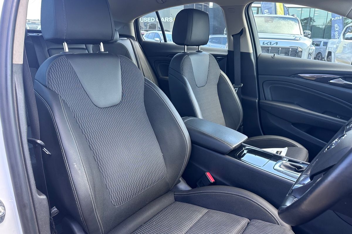 2019 Holden Commodore RS ZB