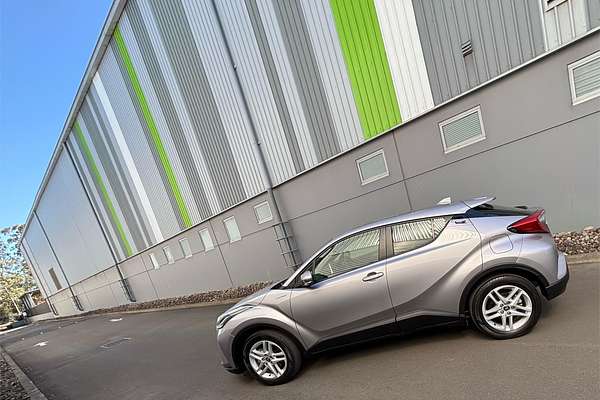 2023 Toyota C-HR GXL NGX10R