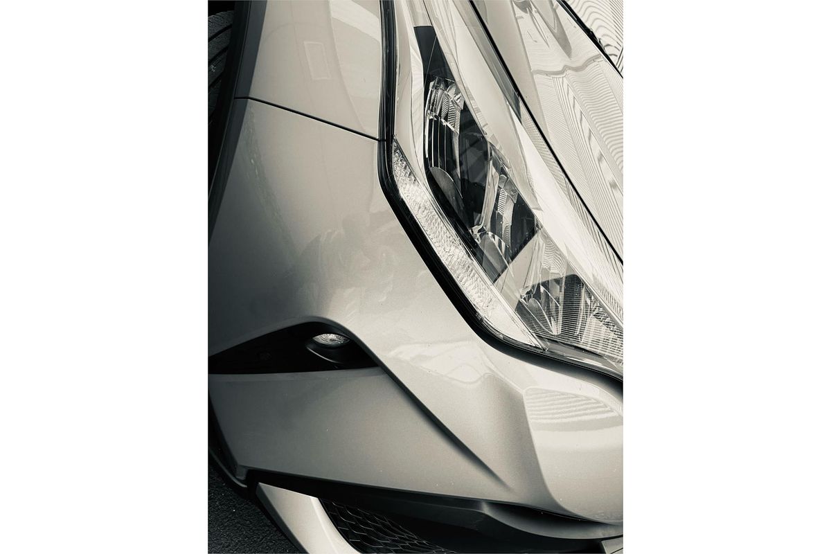 2023 Toyota C-HR GXL NGX10R