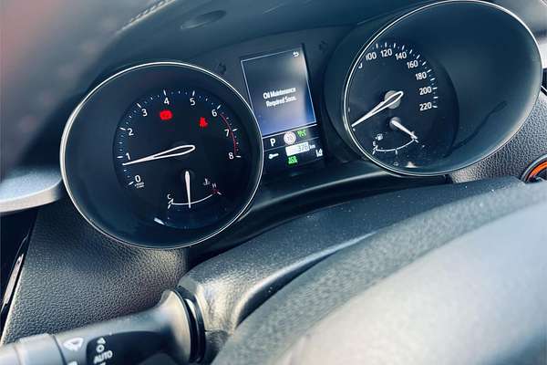 2023 Toyota C-HR GXL NGX10R