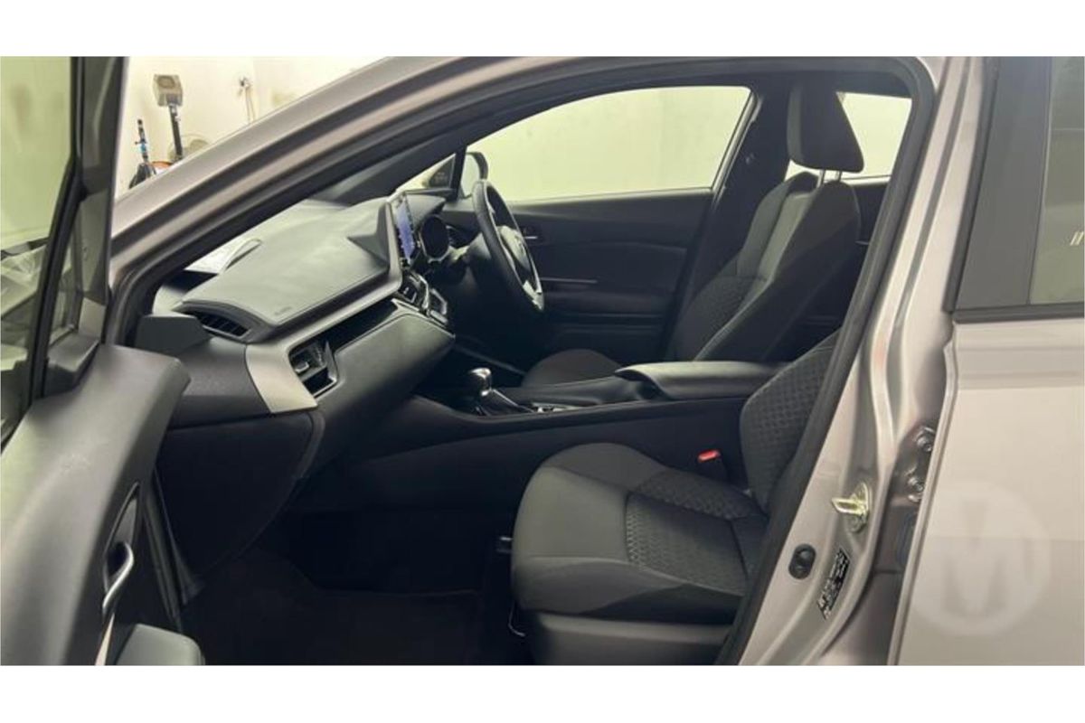 2023 Toyota C-HR GXL NGX10R