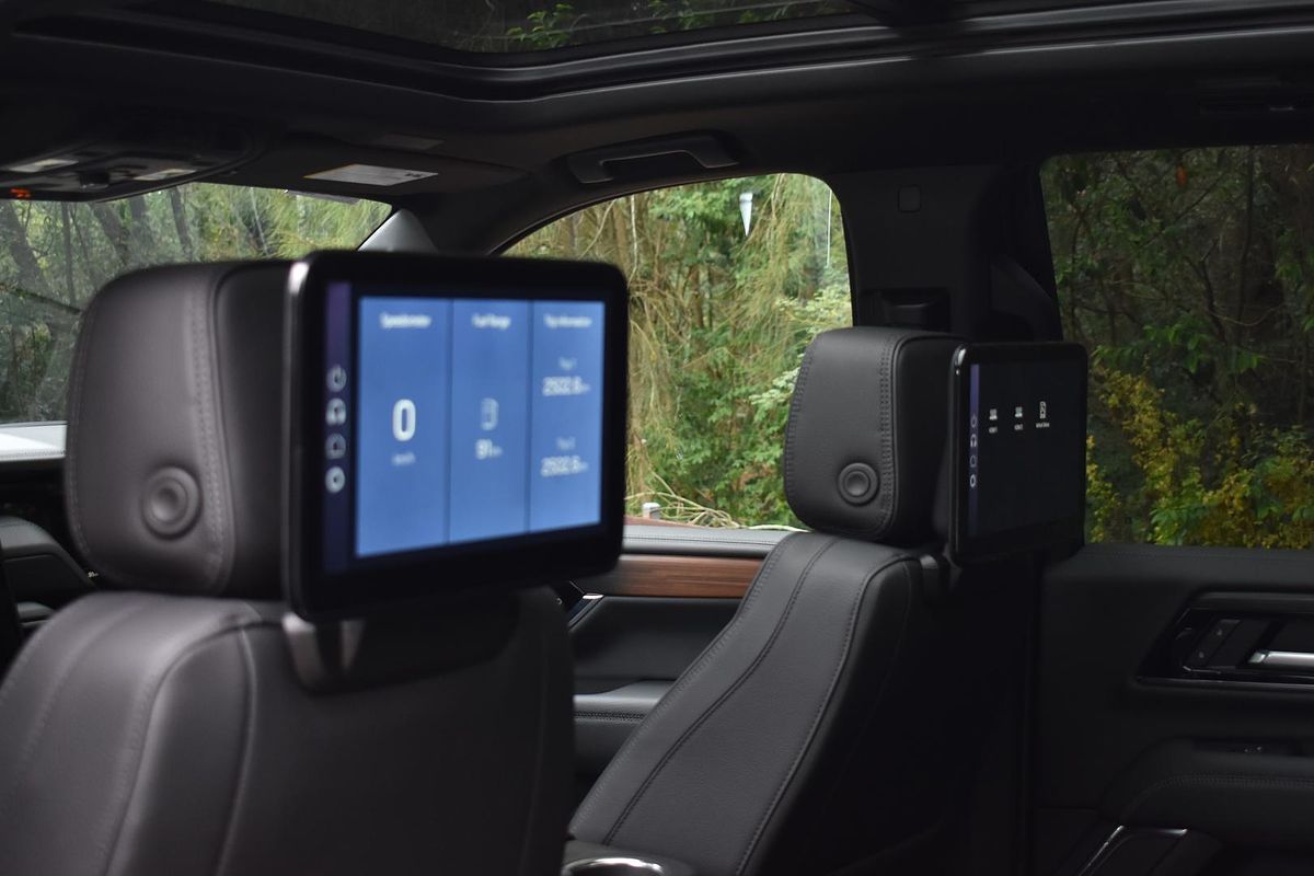 2025 GMC Yukon Denali T1