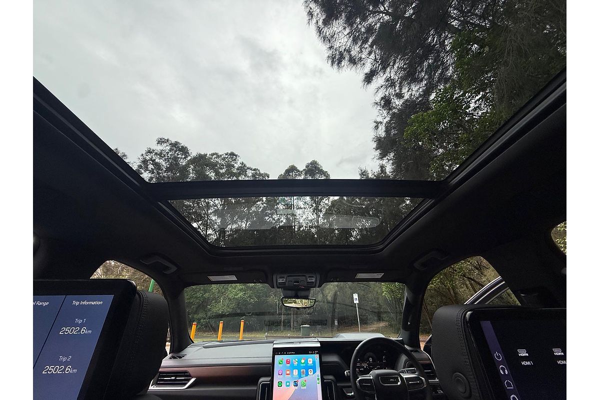 2025 GMC Yukon Denali T1