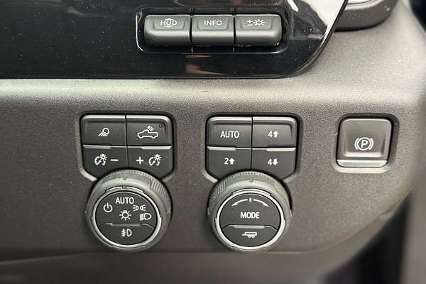 2024 Chevrolet Silverado 1500 LTZ Premium W/Tech Pack T1 4X4
