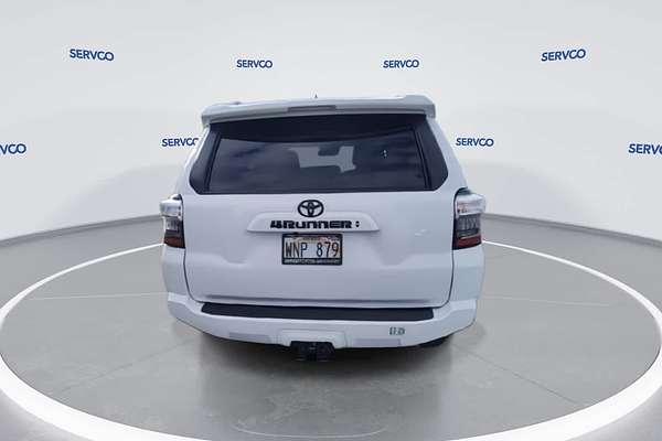 2022 Toyota 4Runner SR5