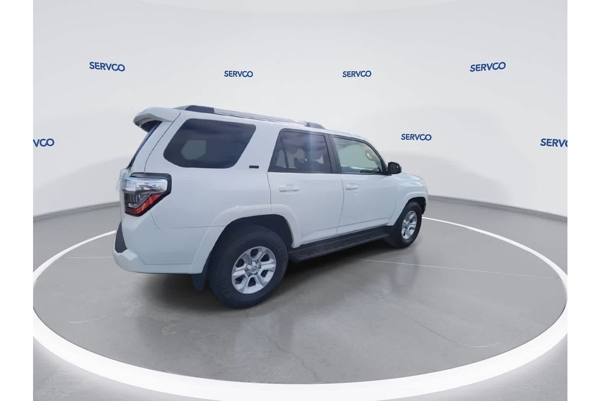 2022 Toyota 4Runner SR5