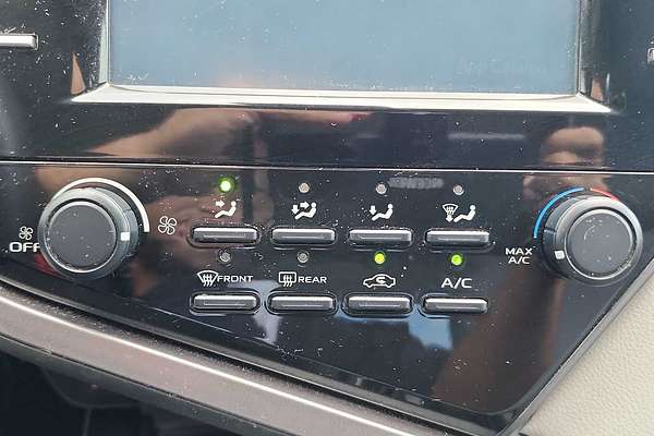 2019 Toyota Camry LE